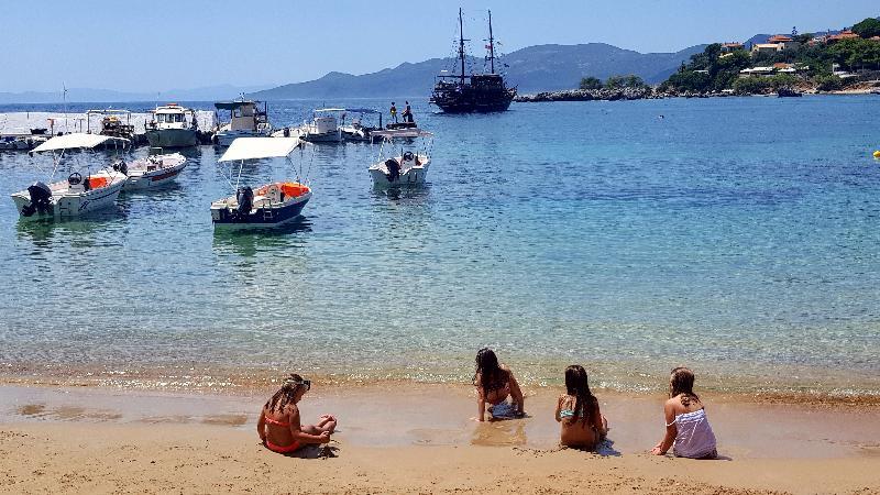 Xenios Apartments Agios Nikolaos  Bagian luar foto